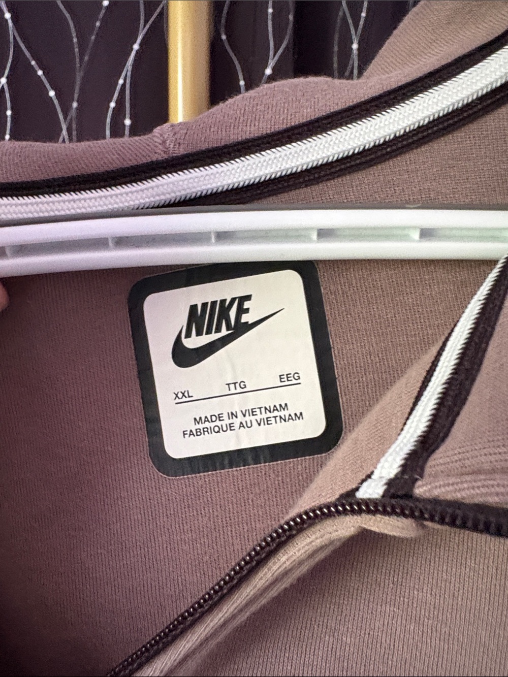 EUC XXL Nike Women’s Hooded Full-Zip Performance Jacket - Picture 5 of 5